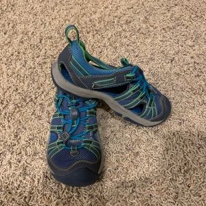 Boy’s size 12 Teva sandals